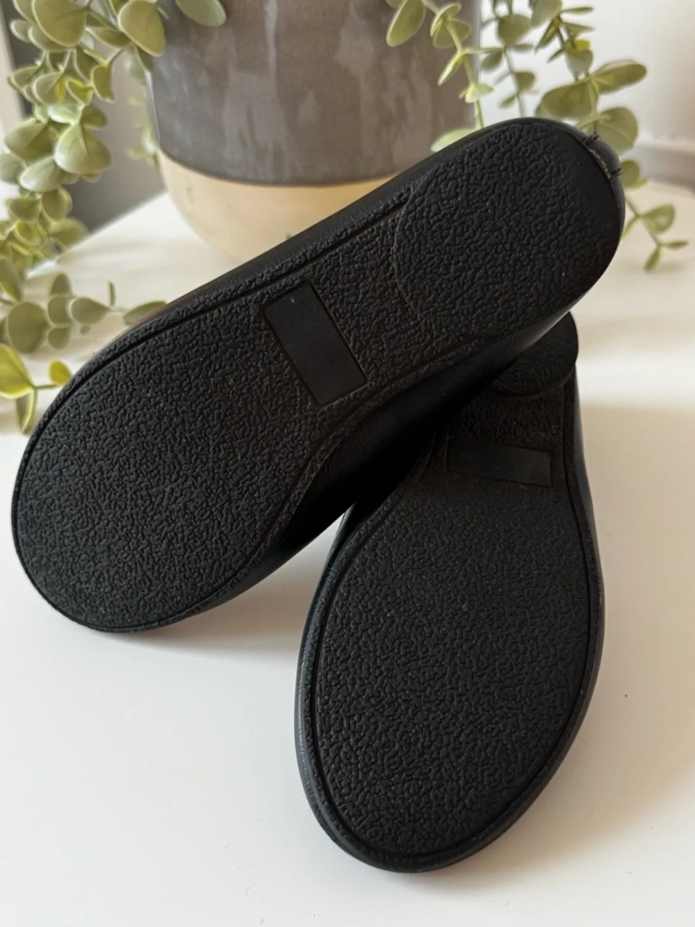 Kohl's Girls Black Slip-On Dress Flats